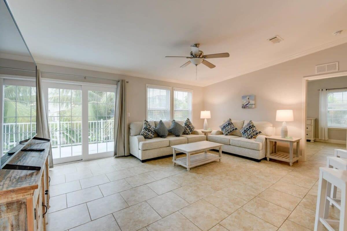 Pirates Cove Loggerhead Lagoon - Modern Waterfront Home מראה חיצוני תמונה